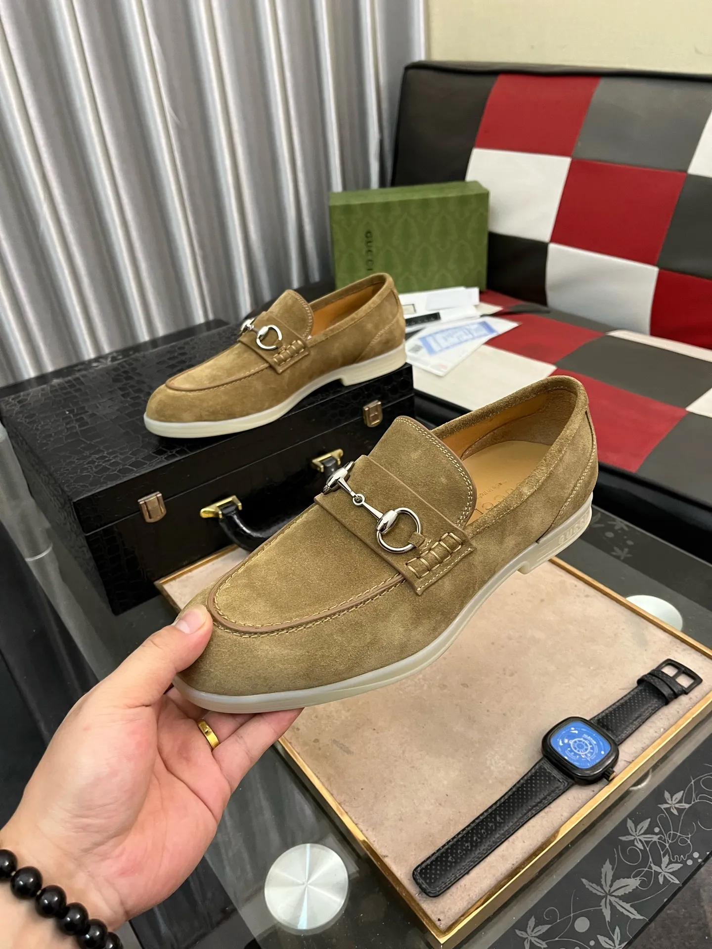 Men's shoes 💰540⌚️⌚️【GUCCi】Original frosted calfskin, water-dyed cowhide lining, original outsole, men's and women's fashion, formal casual leather shoes, slip-on men's and women's shoes series, young fashion, European and American trends, British style, casual matching, comfortable feet, standard code: men's code 38-444️⃣colors available
